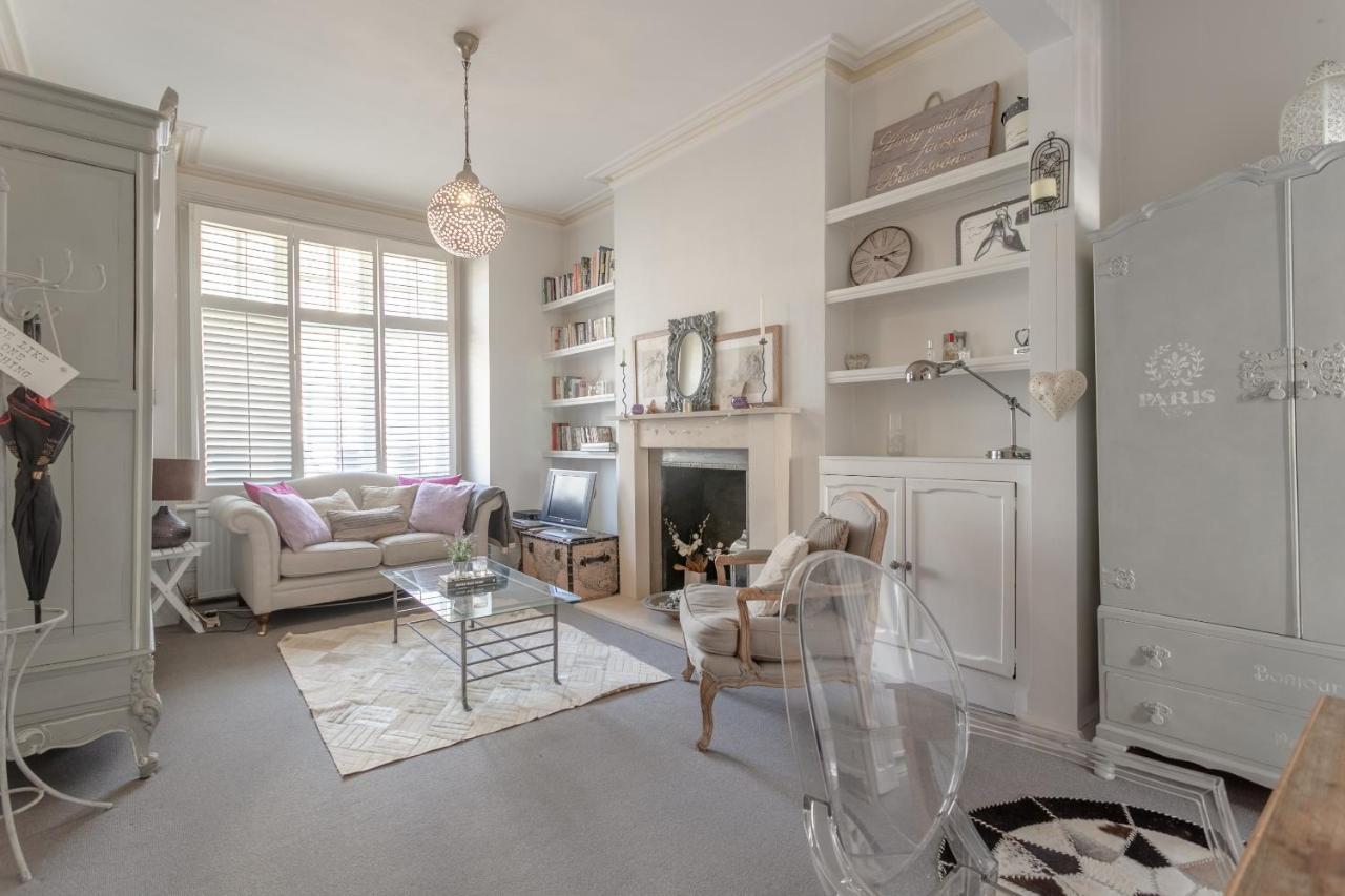 Stylish 1 Bed Apartment Near Battersea Park London Kültér fotó